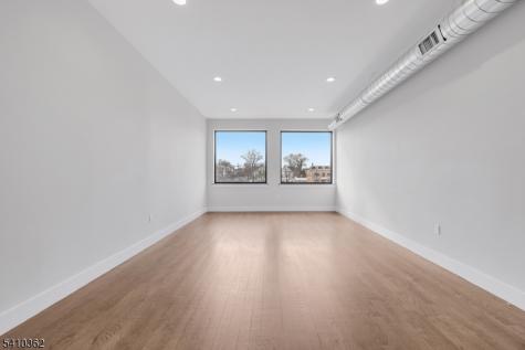 1131 Main Avenue Clifton NJ 07011