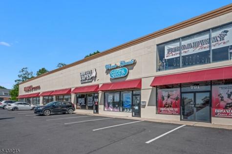 785 Njsh 22w North Plainfield NJ 07060