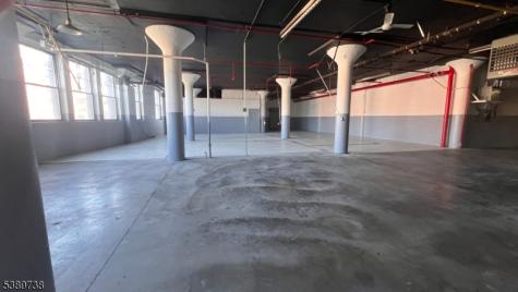 425 Ferry Street Newark NJ 07105