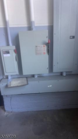 425 Ferry Street Newark NJ 07105