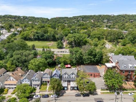 152 Forest Street Montclair NJ 07042