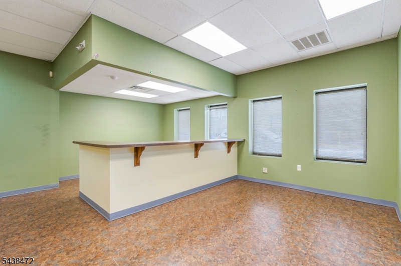 91 Main Street Woodbridge NJ 07095