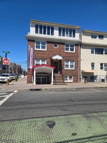 237 Adams Street Newark NJ 07105