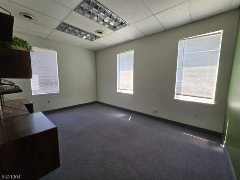 2424 Morris Avenue Union NJ 07083