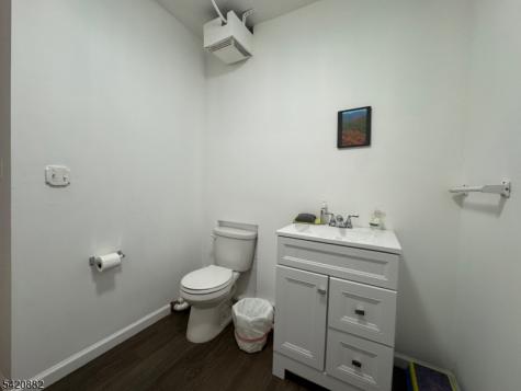 289 Park Street Montclair NJ 07043