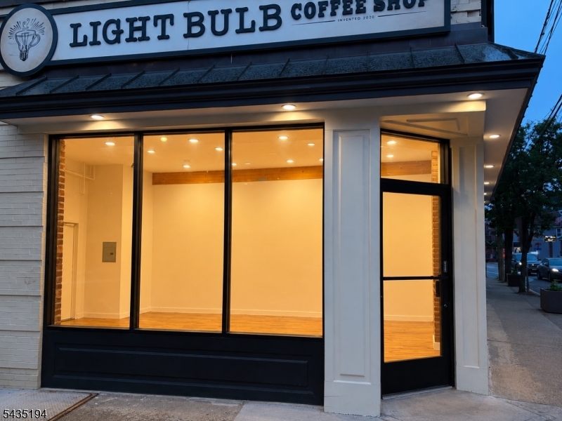 285 Main Street West Orange NJ 07052