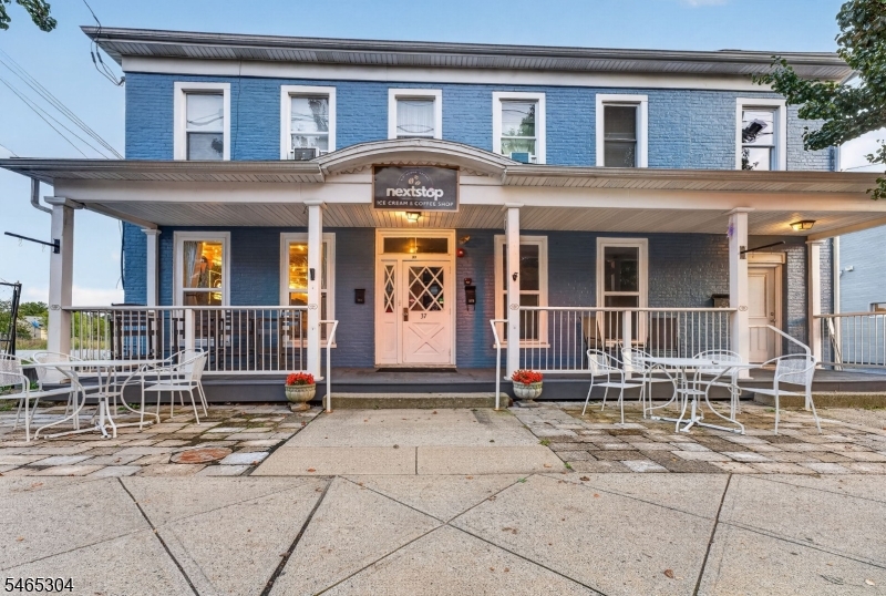 37 W Washington Avenue Washington NJ 07882