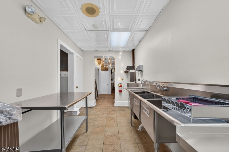 37 W Washington Avenue Washington NJ 07882
