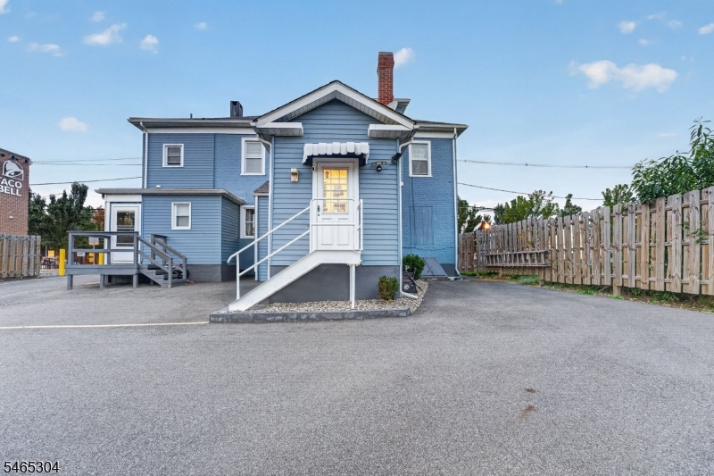 37 W Washington Avenue Washington NJ 07882