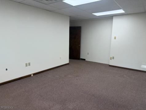 130 Pompton Avenue Verona NJ 07044