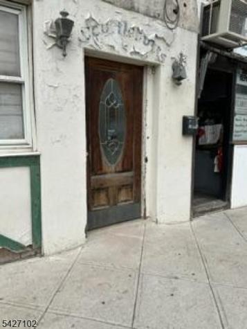 398 Centre Street Nutley NJ 07110