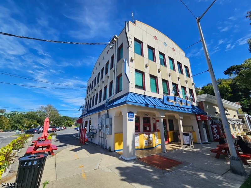 7 Union Square Phillipsburg NJ 08865