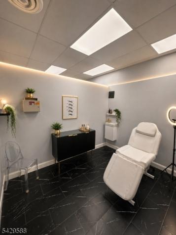 338 Main Street Ogdensburg NJ 07439