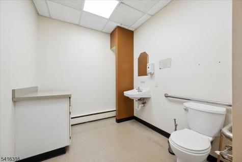 34 E Somerset Street Raritan NJ 08869