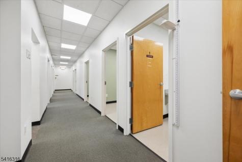 34 E Somerset Street Raritan NJ 08869