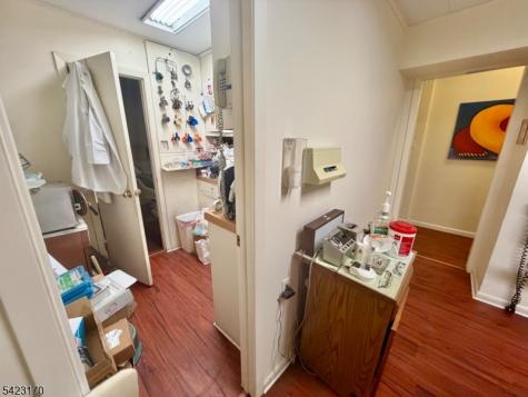 530 Bloomfield Avenue Verona NJ 07044
