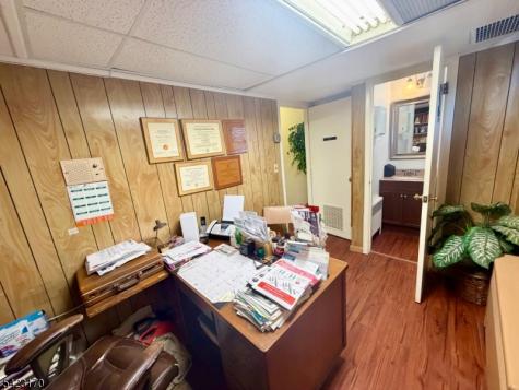 530 Bloomfield Avenue Verona NJ 07044
