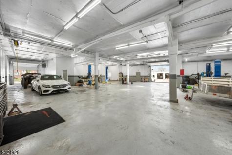 720 E Elizabeth Avenue Linden NJ 07036