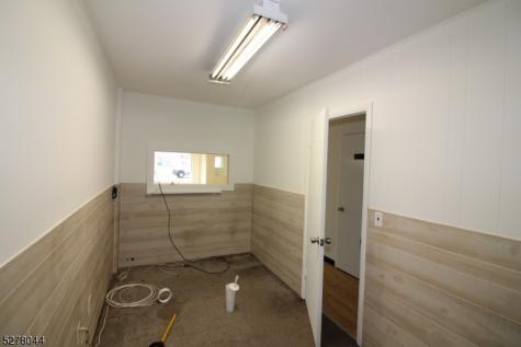 44 Hwy 31 Suite A Raritan NJ 08822