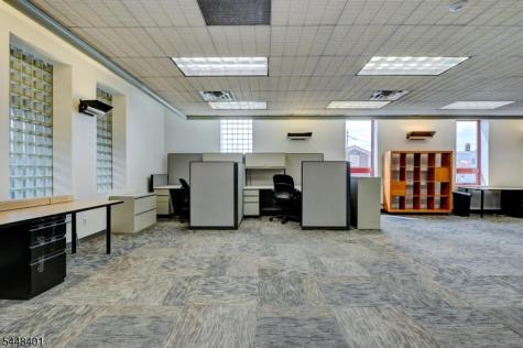139 Chestnut Street Nutley NJ 07110