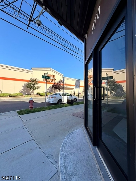 970 W Grand Street Elizabeth NJ 07202