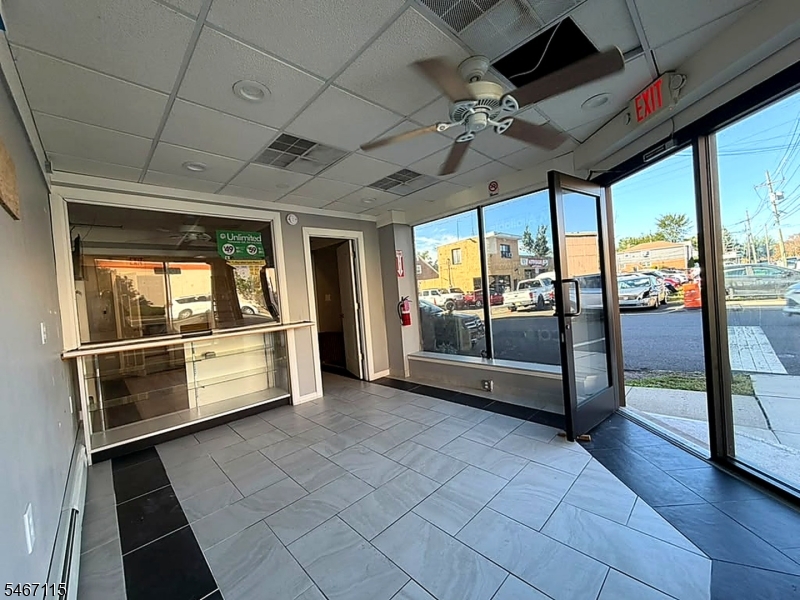 970 W Grand Street Elizabeth NJ 07202