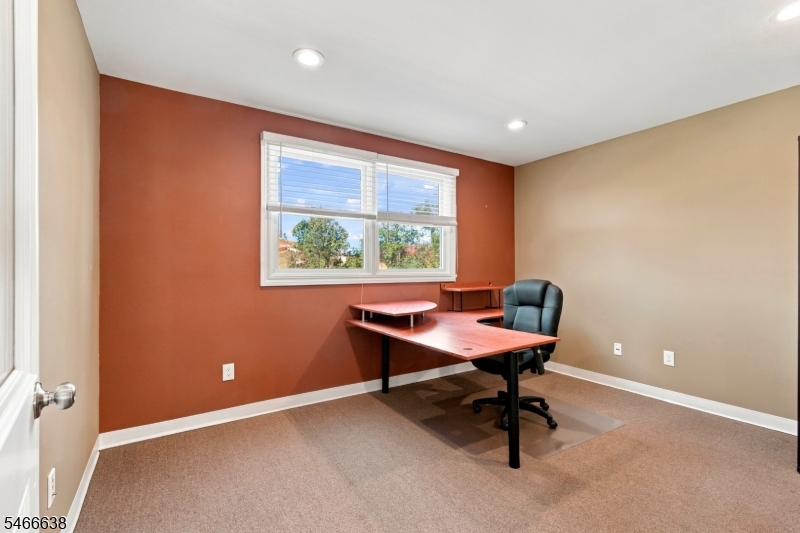 28 Bowling Green Pkwy 3ab Jefferson NJ 07849