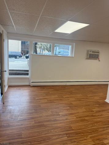 543 Valley Road Ground Level Montclair NJ 07043