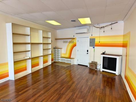 348 Bloomfield Avenue Montclair NJ 07042