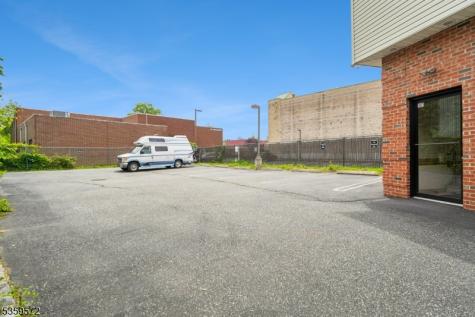 26 Millburn Ave Rm 6 Springfield NJ 07081