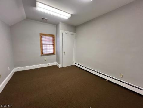 26 Millburn Ave Rm 6 Springfield NJ 07081