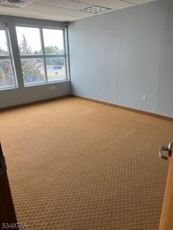 4 Minneakoning Road Raritan NJ 08822