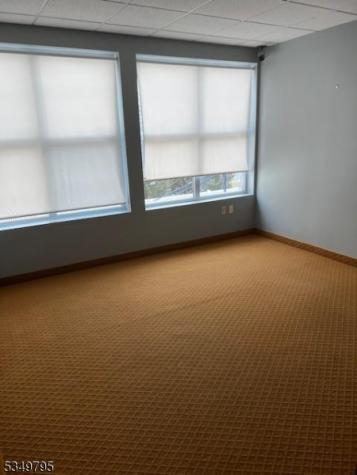 4 Minneakoning Road Raritan NJ 08822