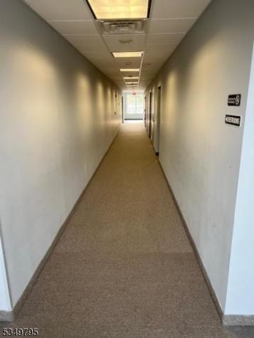 4 Minneakoning Road Raritan NJ 08822