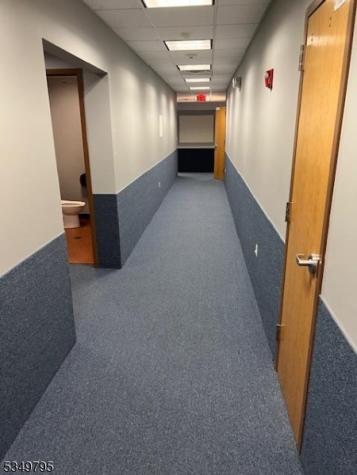 4 Minneakoning Road Raritan NJ 08822