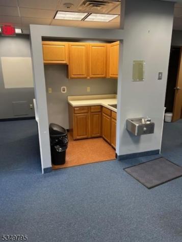 4 Minneakoning Road Raritan NJ 08822