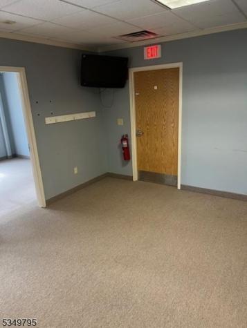 4 Minneakoning Road Raritan NJ 08822