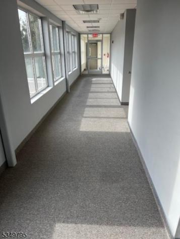 4 Minneakoning Road Raritan NJ 08822