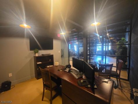 242 Barrow Street Jersey City NJ 07302