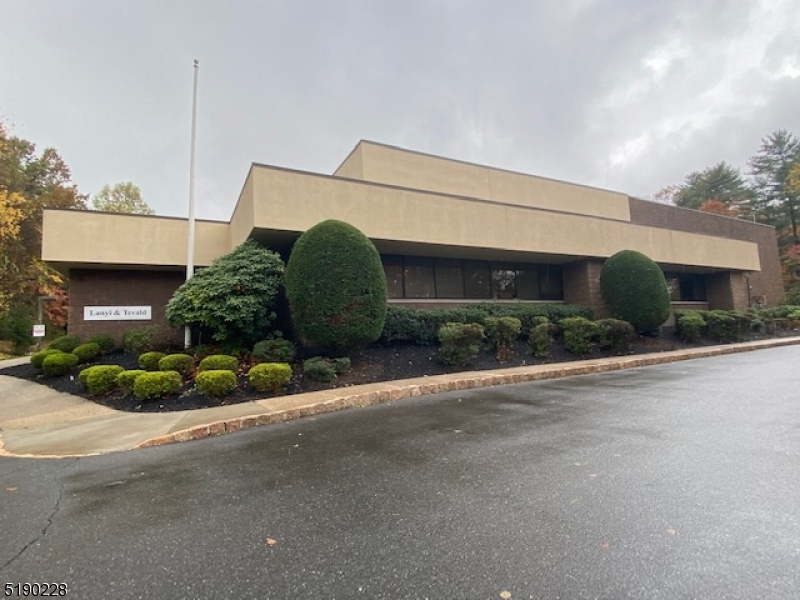 6 Powderhorn Drive Warren NJ 07059