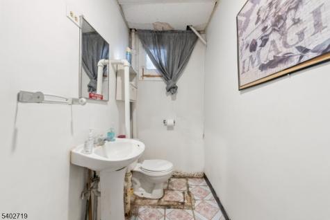 117 Valley Road Clifton NJ 07013