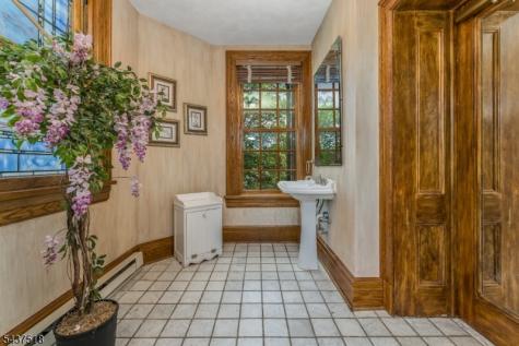 1 Main Street Flemington NJ 08822