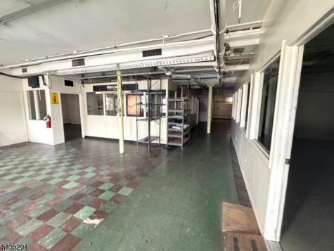 183 Oakwood Avenue City Of Orange NJ 07050