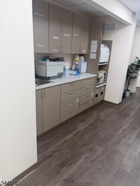 330 Livingston Avenue New Brunswick NJ 08901