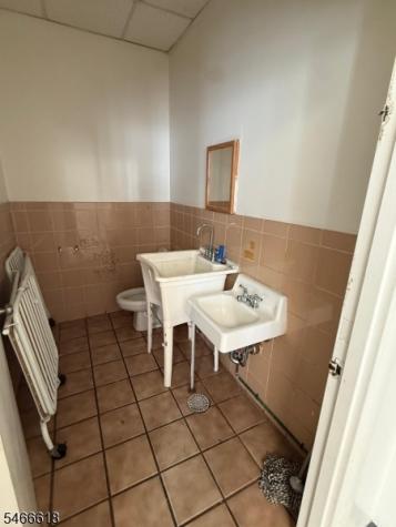 482 Brook Avenue Passaic NJ 07055