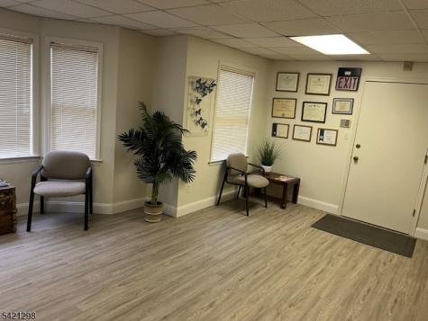 5 Mountain Boulevard Warren NJ 07059
