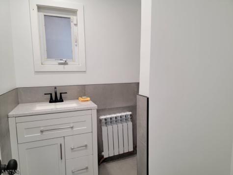 24 E Price Street Linden NJ 07036