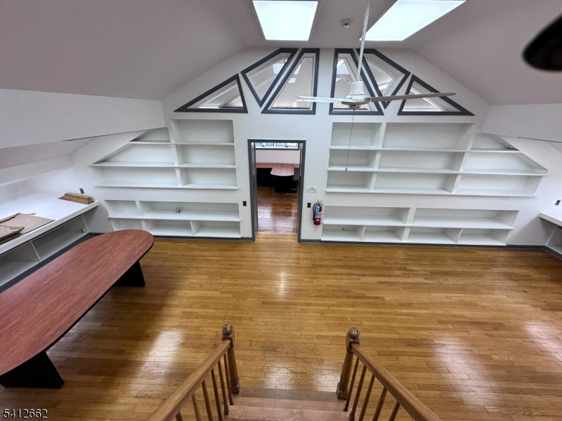 107 Stuyvesant Avenue Lyndhurst NJ 07071