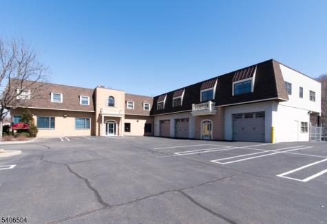 555 Goffle Road Ridgewood Village NJ 07450