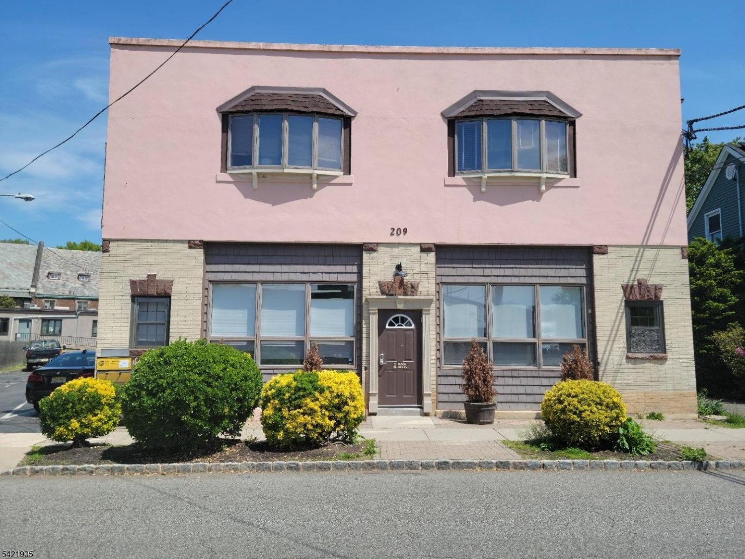 209 Cooper Ave, Ste 7 Montclair NJ 07043